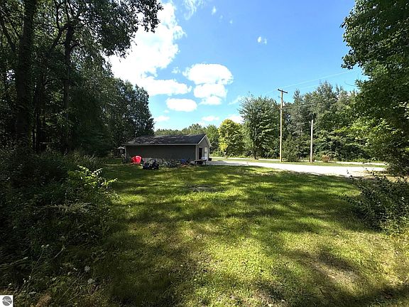 5th image of 7796 E Baseline Rd