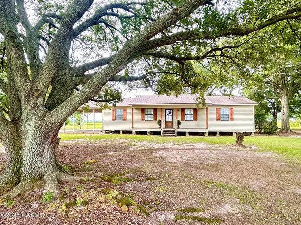 8134 Schultz Rd, Crowley, LA 70526