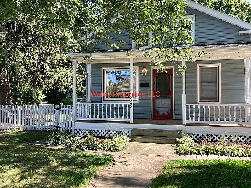 1st image of 828 Cleveland Ave