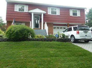 923 Grand Ave, Hackettstown, NJ 07840