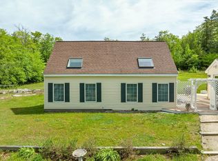 490 Wentworth Rd, Brookfield, NH 03872
