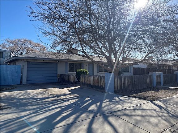 2nd image of 970 E Sunrise Avenue