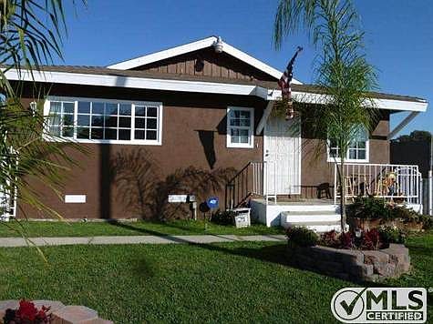 2nd image of 20424 Berendo Ave