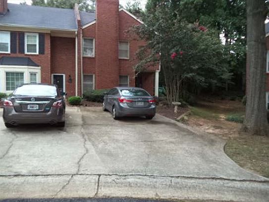 1st image of 3181 Corner Oak Dr