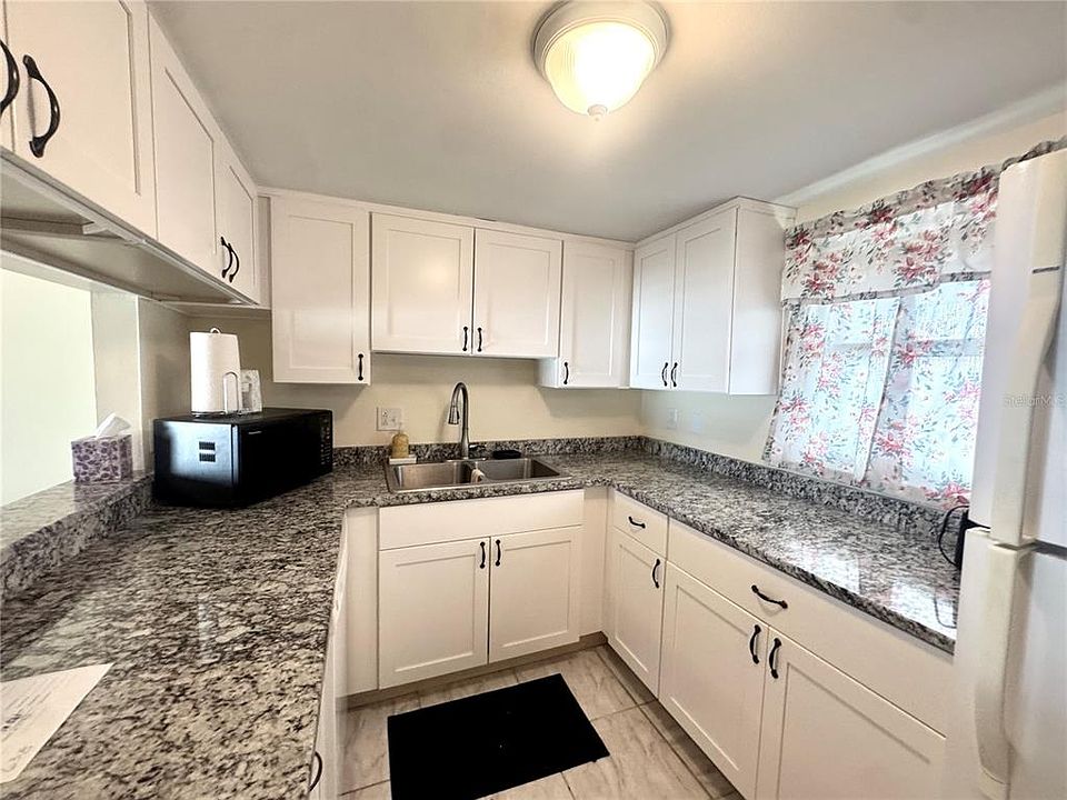1st image of 7701 Starkey Rd APT 638