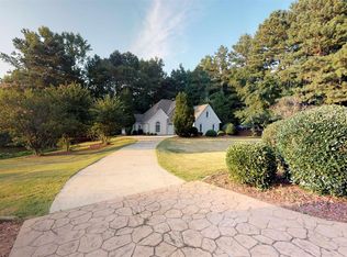 195 Springwater Chase, Newnan, GA 30265