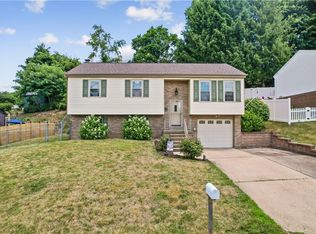 154 Spruce Valley Dr, Pittsburgh, PA 15229