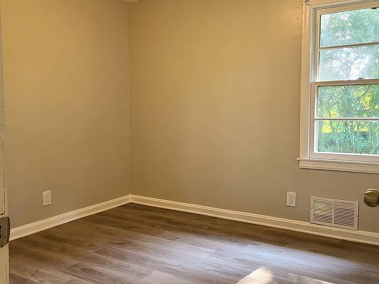 2431 Arkose Dr SW — Photo 6