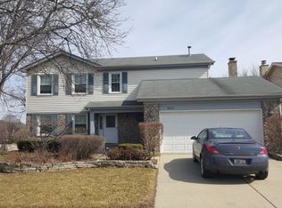 301 Ronnie Dr, Buffalo Grove, IL