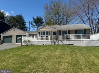 2406 Baldwin Run Dr, Aston, PA 19014