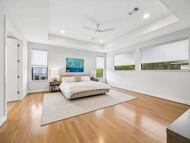 4532 Sunburst St — Photo 16