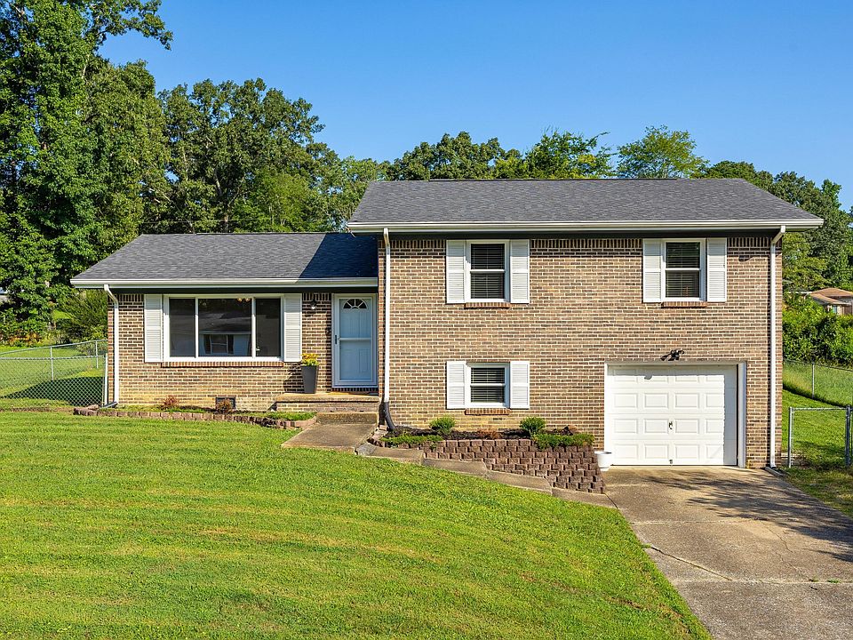 1st image of 49 Foster Dr