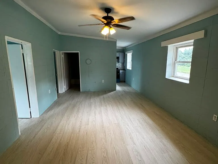 115 Norris Ct — Photo 4