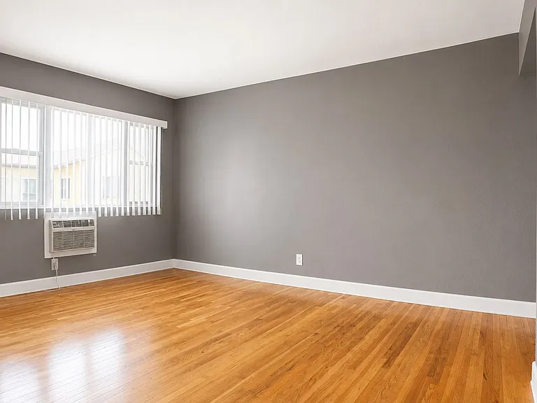 Fulton Place - Mark and Barbara, LLC — Photo 15