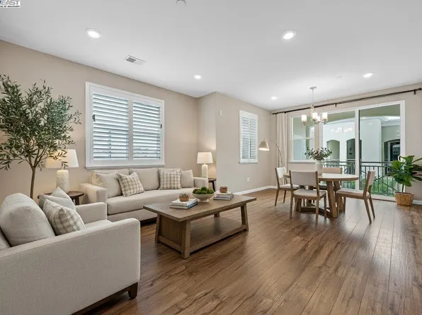 4728 Norris Canyon Rd Unit 206, San Ramon, CA 94583