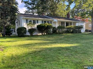 244 Capri Ter, Park Ridge, NJ 07656