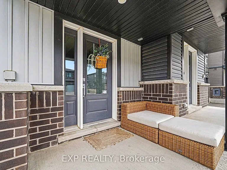 108 Teelin Cir — Photo 2