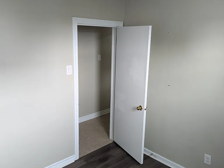 93 Carruthers Ave #3 — Photo 18