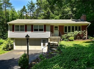25 Oxbow Dr, Avon, CT 06001
