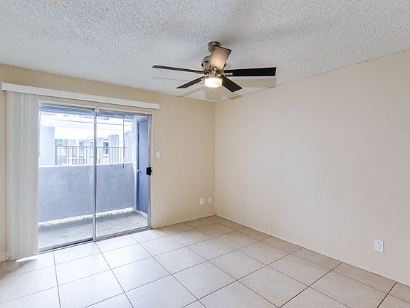 5th image of 4410 N Longview Ave Unit 106