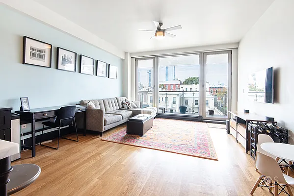 Rented by Brick&Mortar | media 16