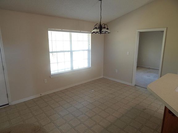 4th image of 9688 Parker Lake Cir
