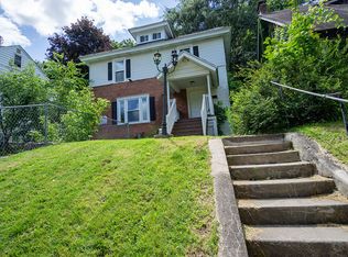 250 Greenwood Pl, Syracuse, NY 13210