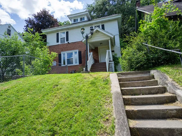 250 Greenwood Pl, Syracuse, NY 13210