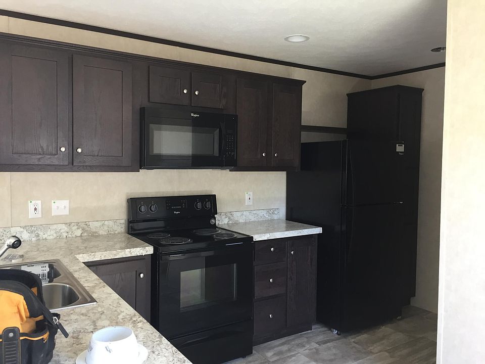 Hillcrest Crossing 100 Lorraine Dr Lower Burrell PA Zillow