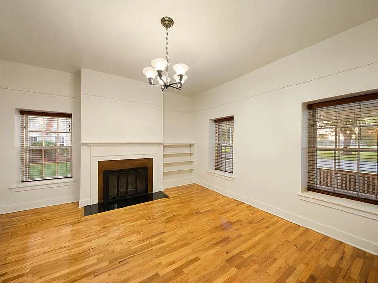OPQ Living room