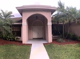 20211 NW 8th St, Pembroke Pines, FL 33029