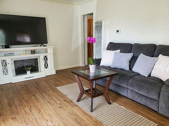 2nd image of 2105 W 177th St
