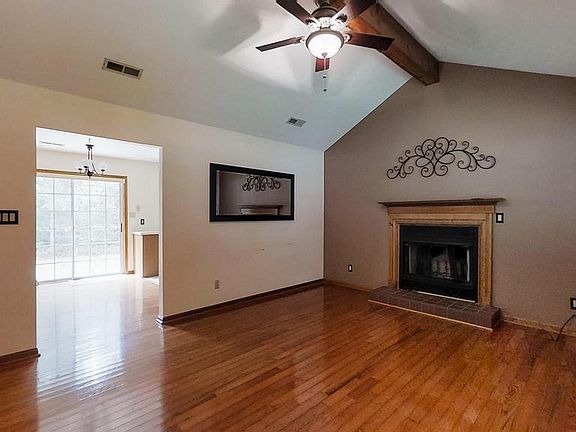2nd image of 23145 Pine Bark Ln
