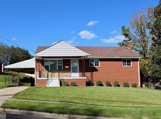 408 Clearfield Pl, Capitol Heights, MD
