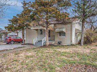 100 N Chickasaw Ave, Bartlesville, OK 74003