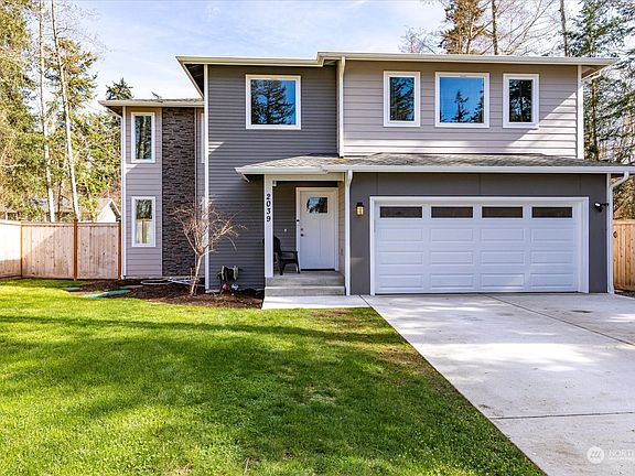 2nd image of 2039 Virginia Avenue