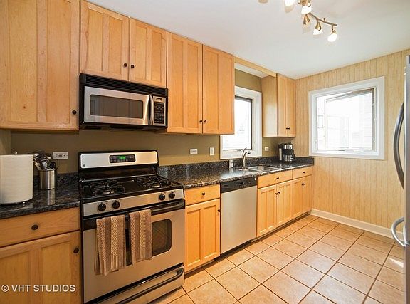 4th image of 4115 Sunnyside Ave