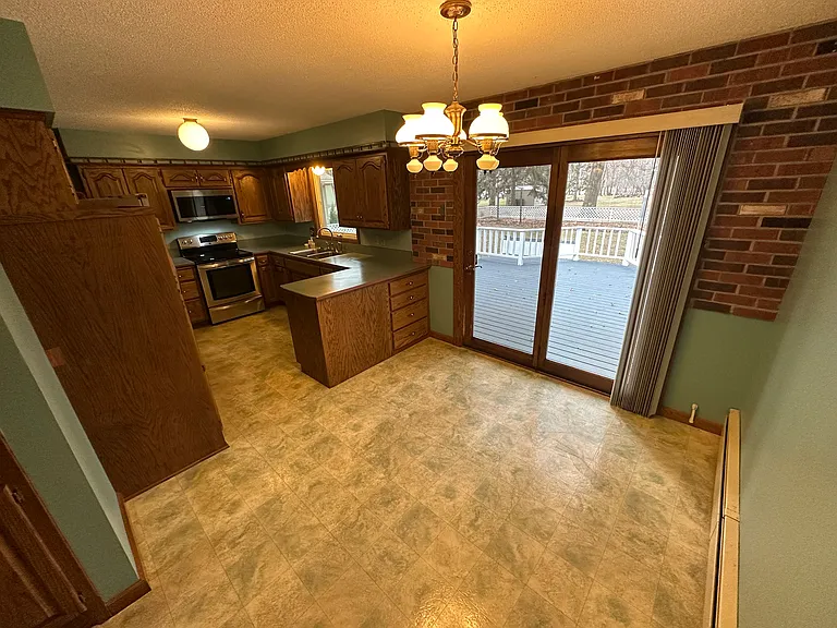 5311 Anderlie Ln — Photo 10