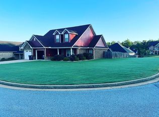2 Wally Ln, Phenix City, AL 36867
