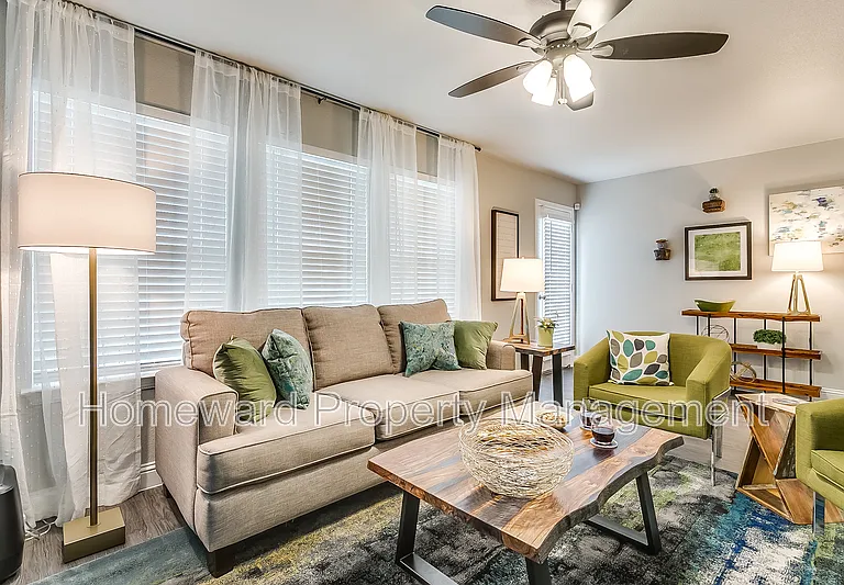 4009 Sheraton Rd — Photo 22