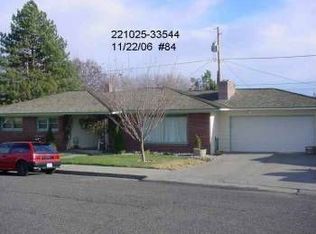 227 Valley View Ln, Sunnyside, WA