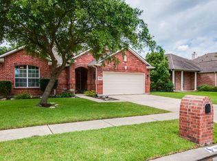 8407 Taro Ln, Baytown, TX 77521