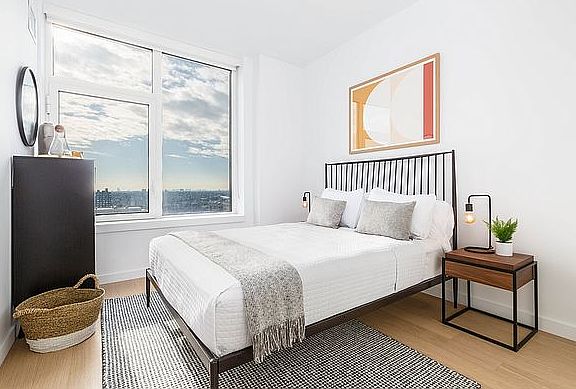 4th image of 123 Linden Blvd APT 23K