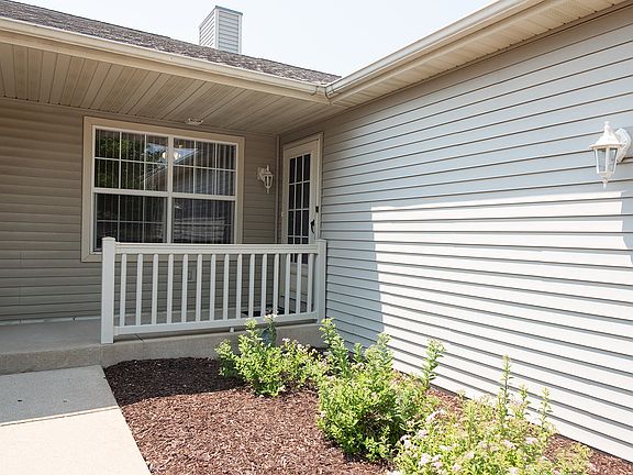 3rd image of 1136 Shingle Oak Ln #12B