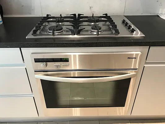 Rented by JSG Realty Corp | media 37