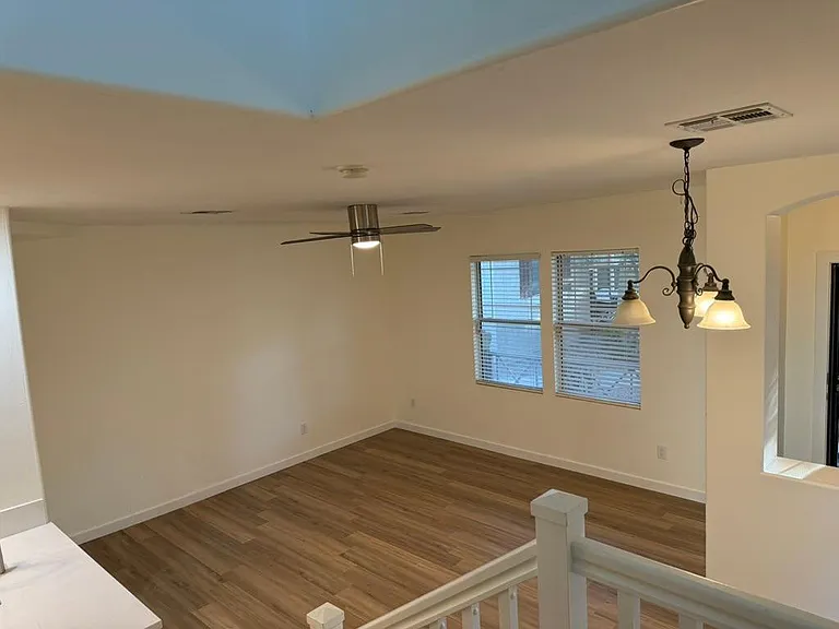 1570 S Owl Dr — Photo 11