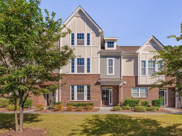 4142 Strendal Dr, Cary, NC 27519