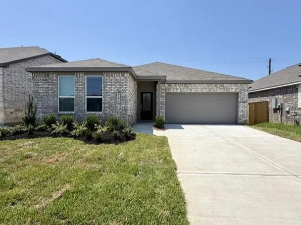 9203 Alaska Shores Dr, Baytown, TX 77521