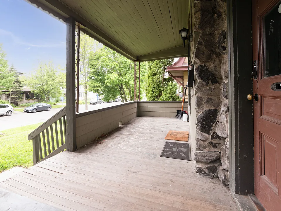 1521JeffersonExterior-5_12012025