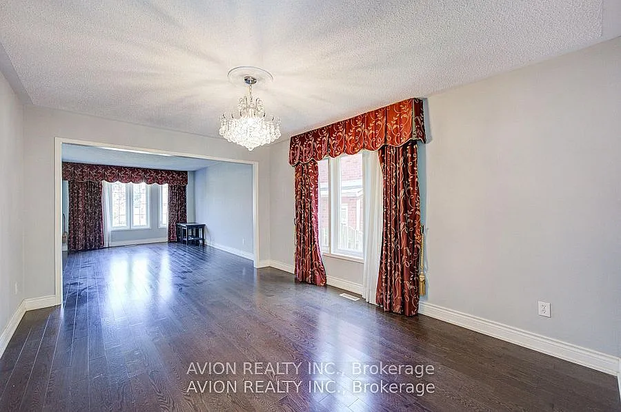 7 bed, $5,300 — Photo 2